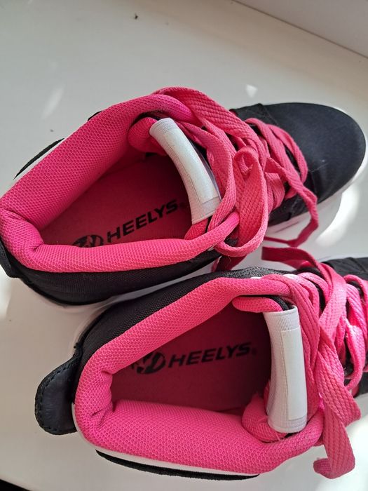 Новые кроксы 38-39 размер, кросівки з колесами, ролики рожеві