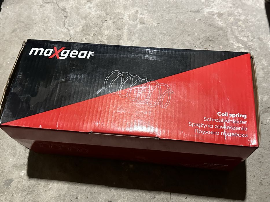 Maxgear 60-0715D sprężyna zawieszenia Skoda Superb I 1 sztuka Nowa oryginalna w kartonie