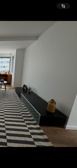 Movel de TV - Linhas Elegantes