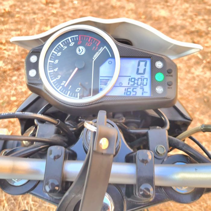 Mota sym wolf 125 poucos km