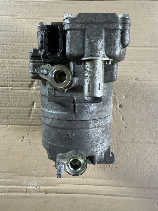 Sprężarka klimatyzacji postojowej volvo fh4 fh5 2022 rok