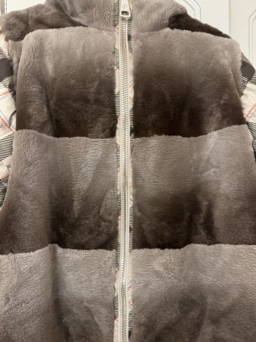 Хутрові вироюи. Куртка з хутром