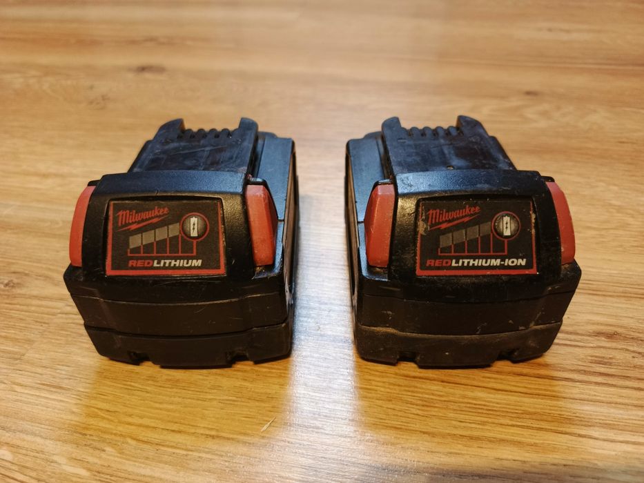 Bateria Milwaukee 2szt  5.0Ah  M18
