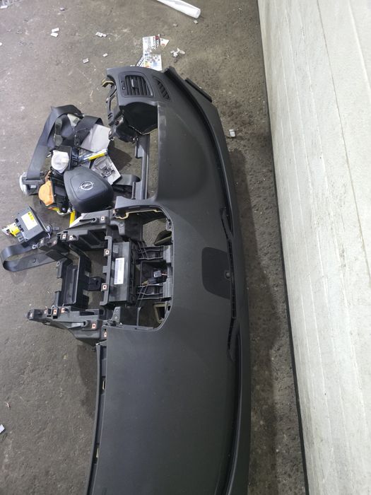 Opel Insignia Deska Konsola Airbag Pasy sensor