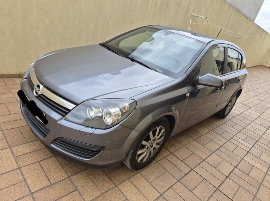 Opel Astra poucos quilómetros