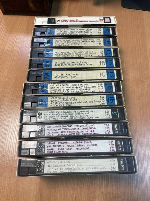 Zestaw 12 kaset vhs