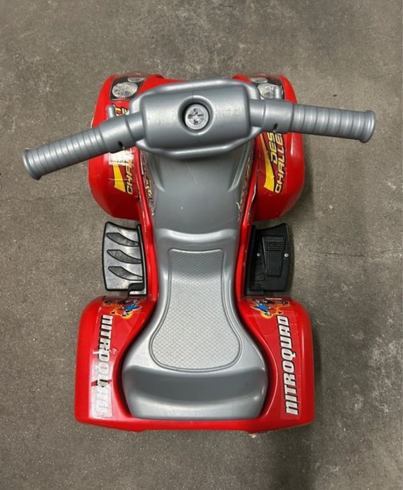Moto 4 para criança