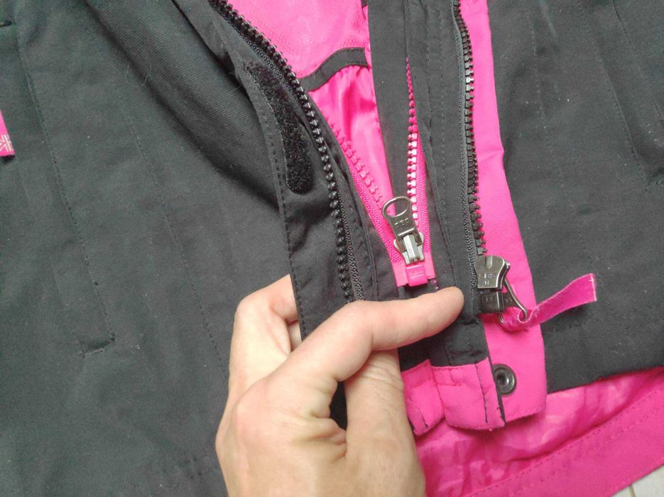 Czarna kurtka Karrimor, rozmiar 146-152