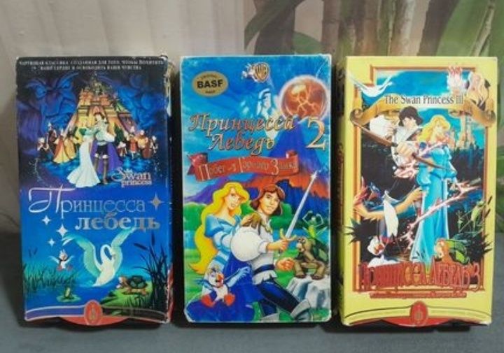 Видеокассеты с мультфильмами большая подборка из домашней коллекции