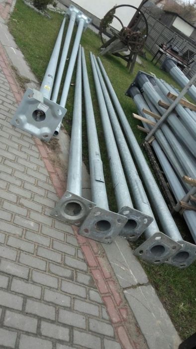 Słup słupy maszty kamera lampa