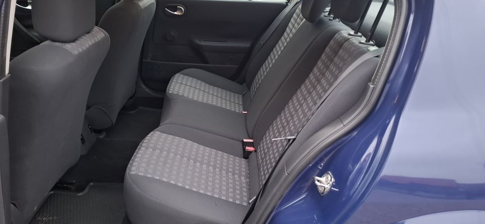 Ładna zadbana Megane z silnikiem 1.6 o mocy 112KM,  stan bdb.