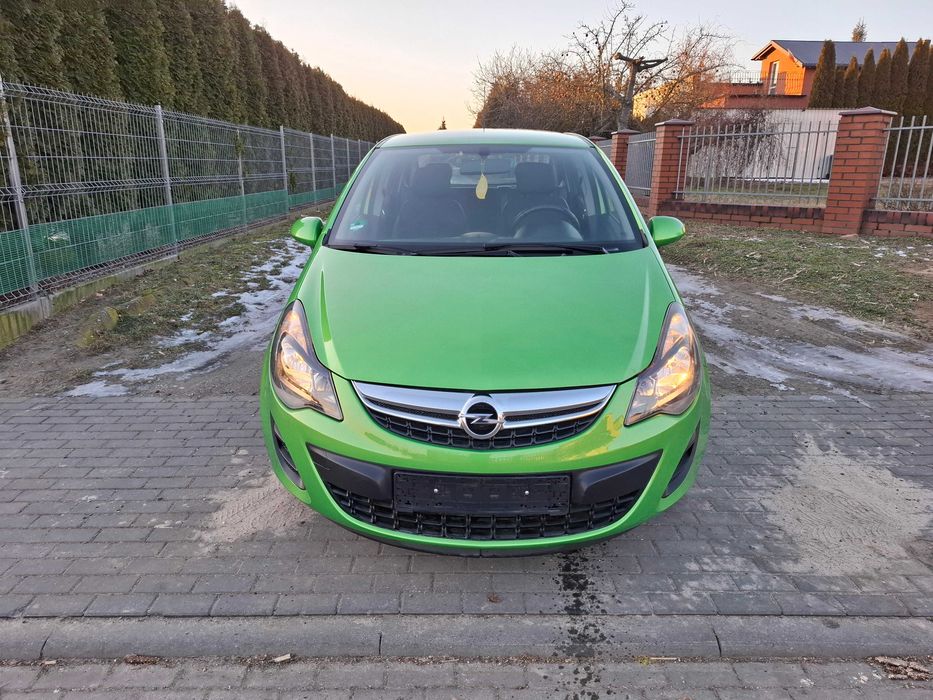 OPEL CORSA D 1.4 16V 2014 rok klima elektryka serwis z Niemiec opłacon