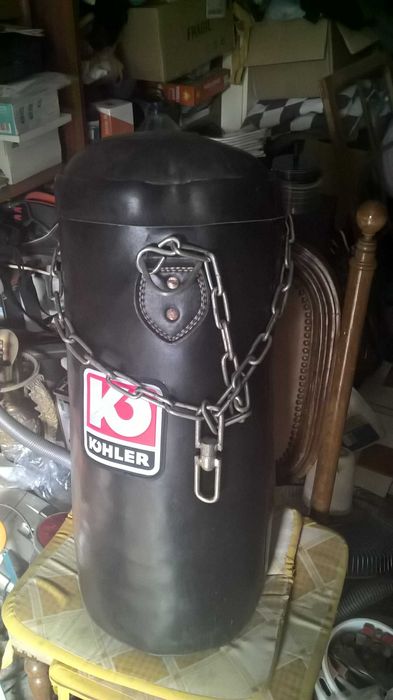 saco de boxe         .