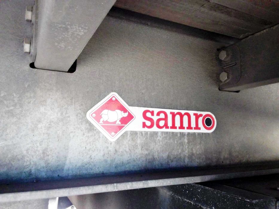 SEMI REBOQUE (CHICO) 18T DE CORTINAS TETO ELEVAVEL