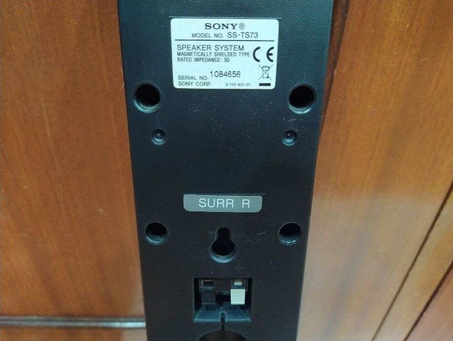 Colunas altifalantes de som Sony casa quarto apartamento vivenda escritório gabinete carro cozinha.