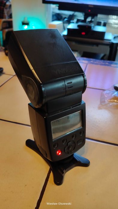 Lampa błyskowa YN568EX