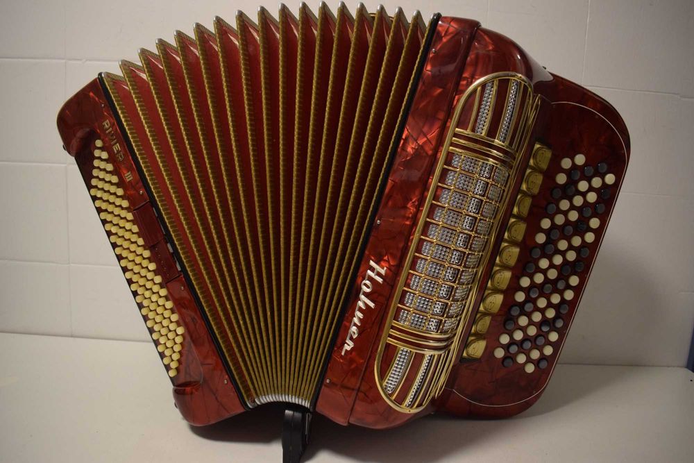 Acordeao hohner Riveira III 3 Voz 96 Baixos, N .288