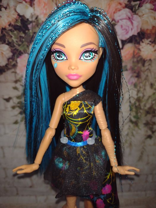 Монстр хай Клео садова