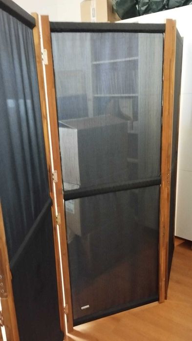 Divisória/biombo com 5 painéis 350x180 cm preto e madeira