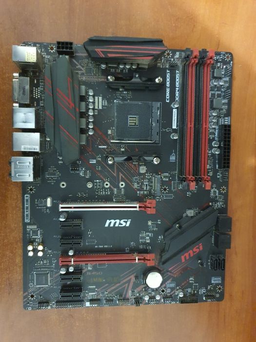 Продам материнскую плату MSI B450 Gaming plus