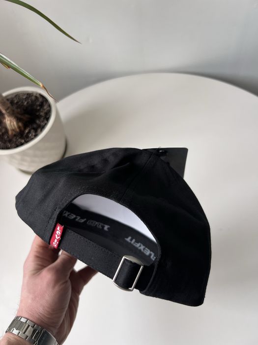 Оригінал ! Бейсболка  Levi’s  Flexfit® Housemark Logo Cap