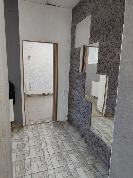 LПродам приміщення біля ТЦ Атріум