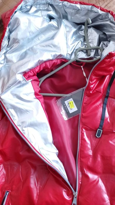 Курточка демісезонна