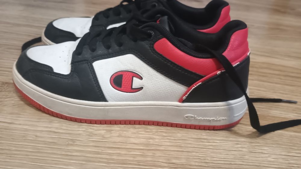 Buty młodzieżowe championy