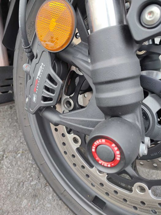 Honda CB 1000 Hornet 2025