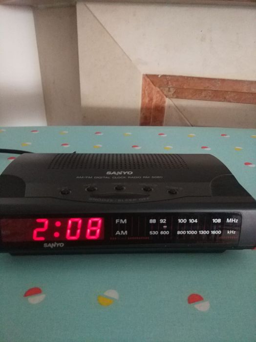 Despertador Sanyo