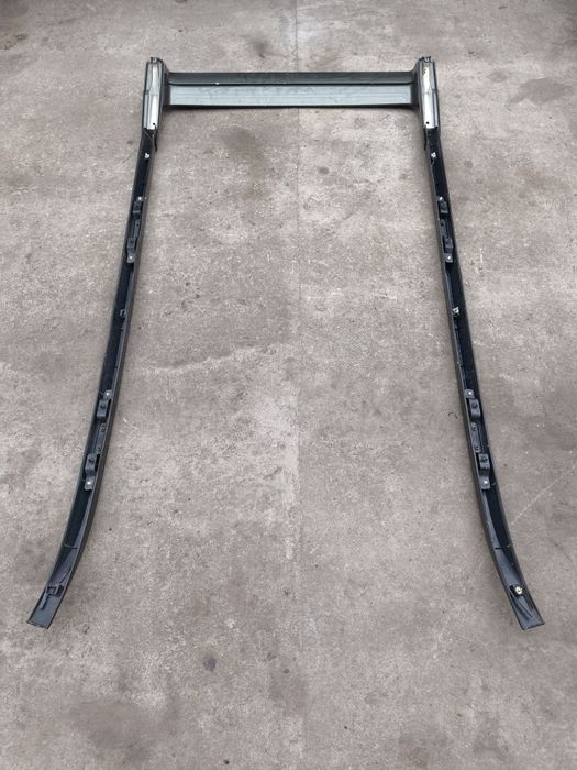 Продам рейлинги и спойлер на крышу на nissan x-trail t30