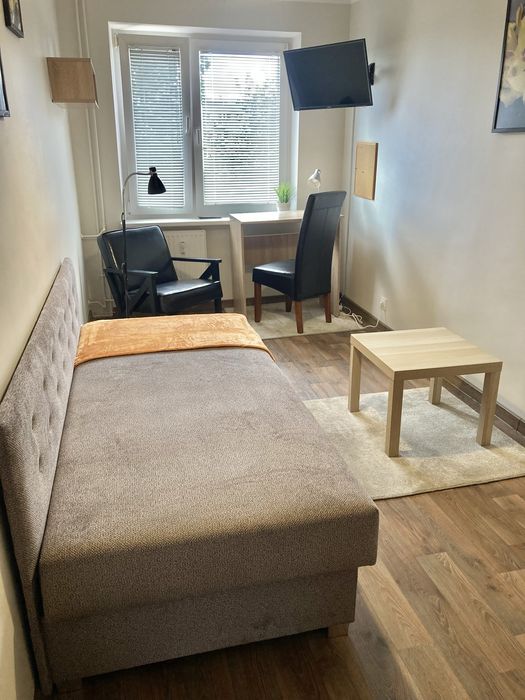 Mieszkanie 3-pokojowe dla studentów – Winogrady, os. Kosmonautów 25