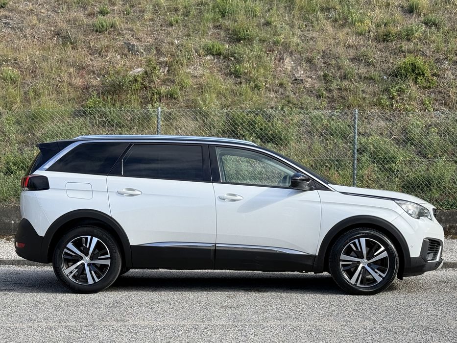 Peugeot 5008 1.6 BlueHdi | Nacional | Automatica