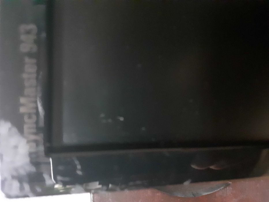 Monitor Samsung 943 NWX