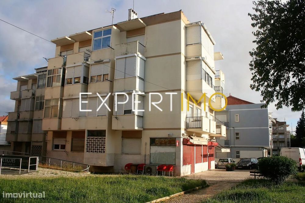 Apartamento T1 para remodelar