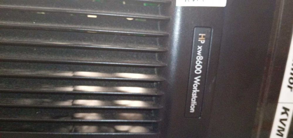 Комьютер/сервер/рабочая станция HP XW8600