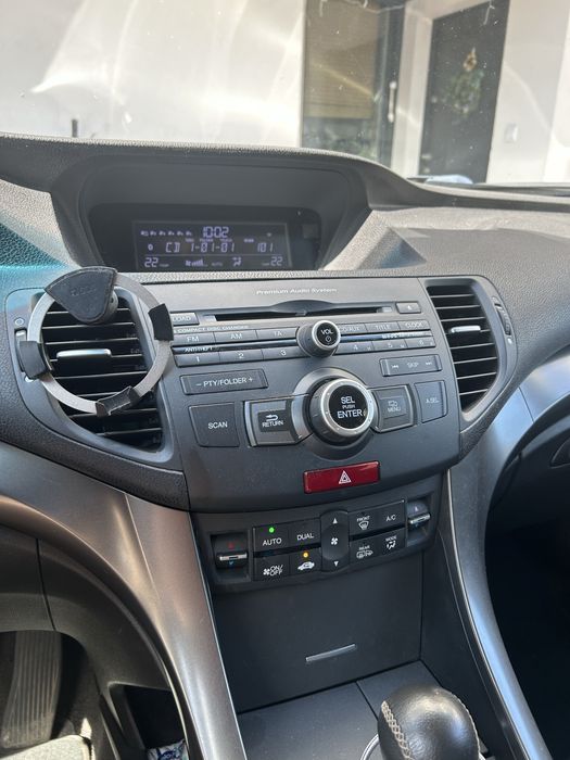 Honda Accord VIII Tourer 2.2 i-DTEC Executive AT | 2012 | 177 000 km