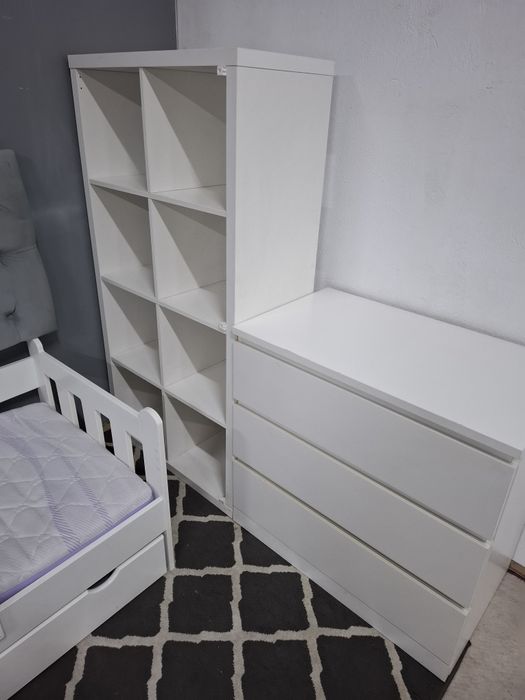 Łóżko dziecięce białe drewniane STASIU z szufladą + materac solidny