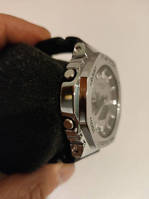 Casio g shock gm 2100