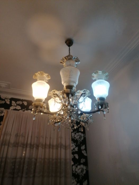 Lustre antigo em