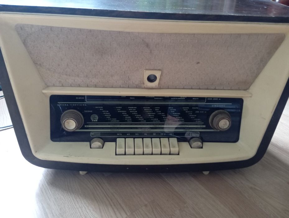 Radio TATRY 3281 PRL