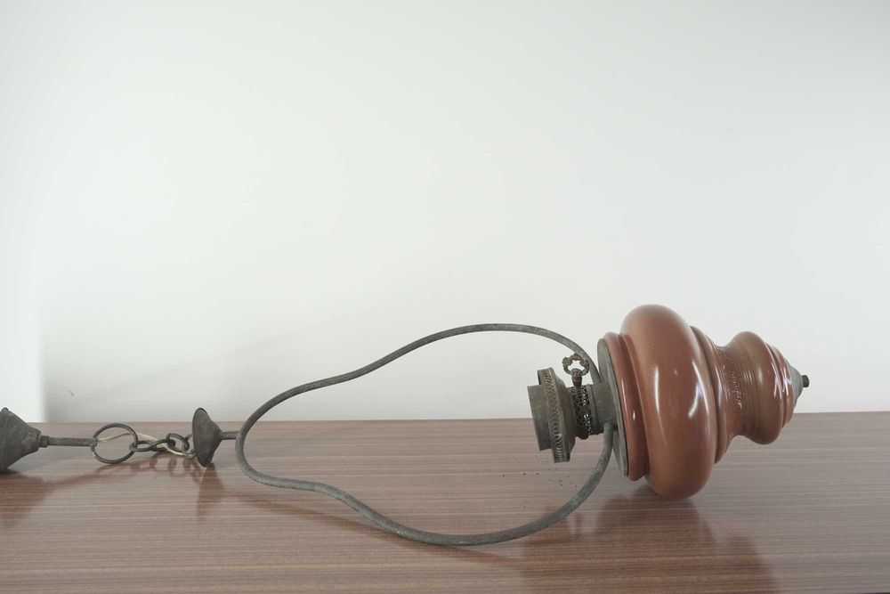 Candeeiro de teto antigo a Petróleo (Adaptado a Electrico)