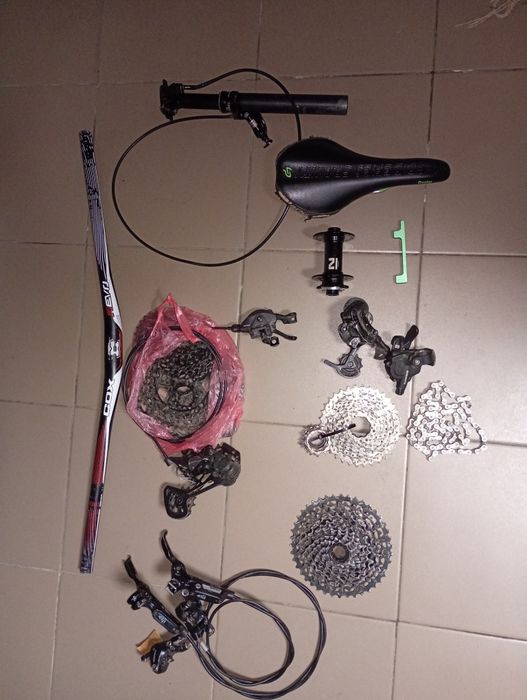 Продам велозапчастини