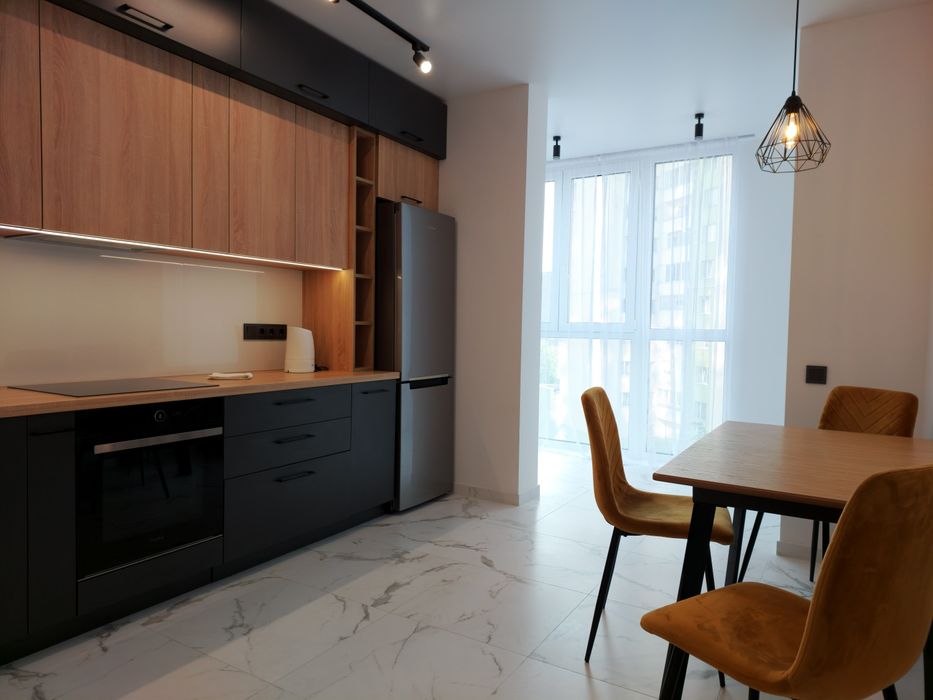 Новенькі апартаменти у центрі ЖК "Київ-Скай"