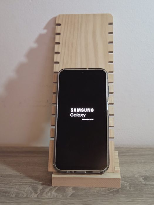 Samsung A15 praticamente novo