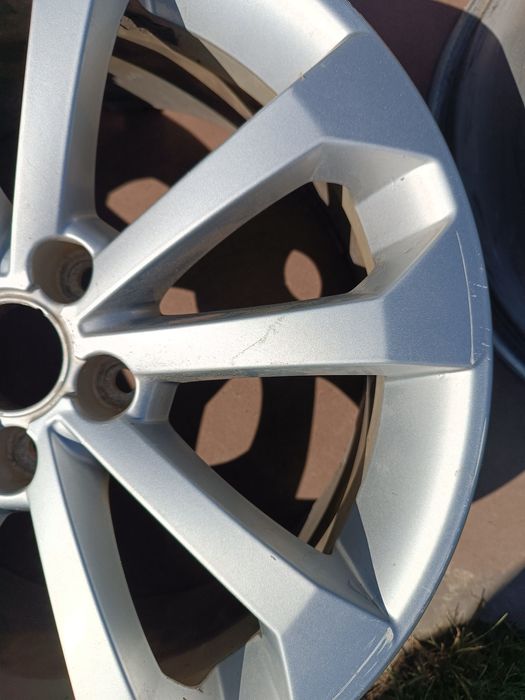 діск діски диски колесо бардюрка розборка Audi Q5 8R кю5 ку5 18 радіус ціна за 1 штуку