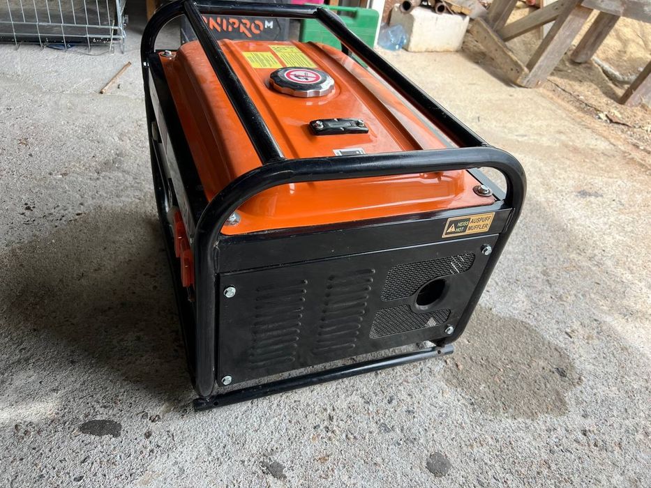 Продам Генератор бензиновий Cross Tools CPG-3000V