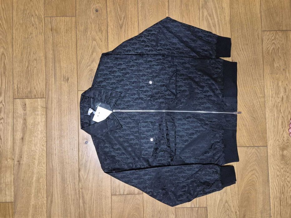 Dior kurtka granatowa rozmiar L nowa z metką