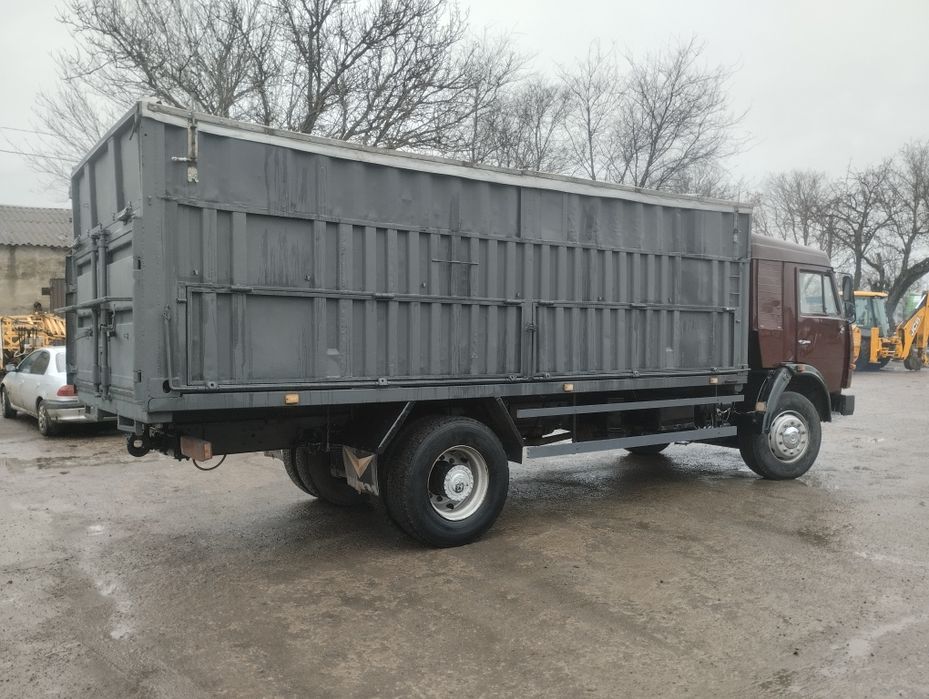 Продам КамАЗ бортовой, распашонка