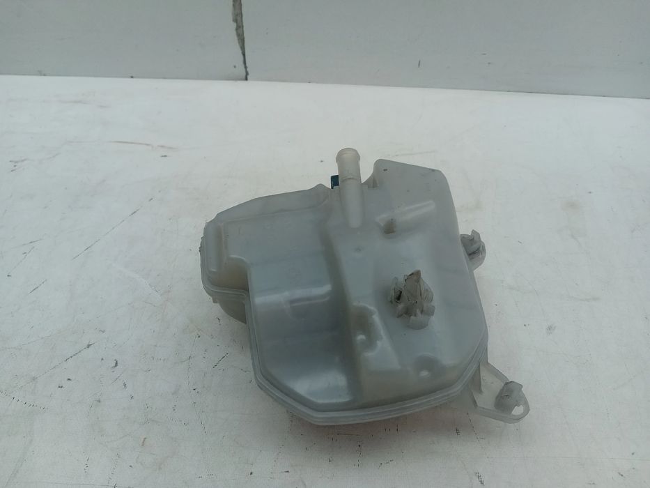 Reservatório / depósito da água / líquido de refrigeração SEAT Arona (